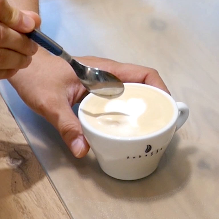 Anbassa Artisan Torrefacteur Sinformer Latte Video Cover